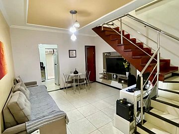 Casa Geminada Parque Turista